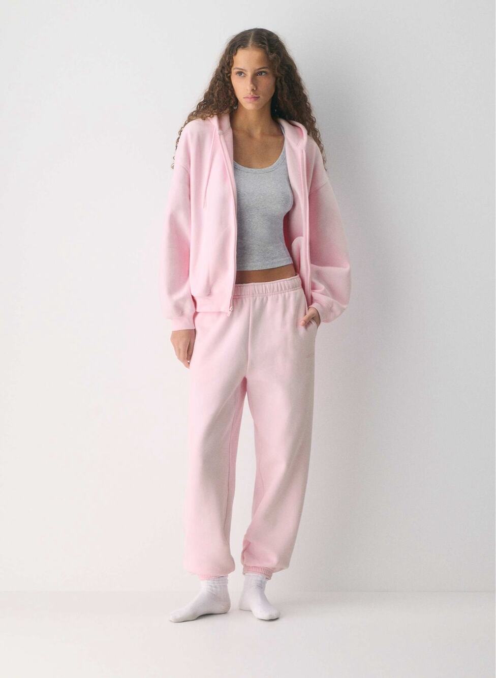 Aritzia TNA Cozy Fleece Boyfriend Joggers Pink Size S